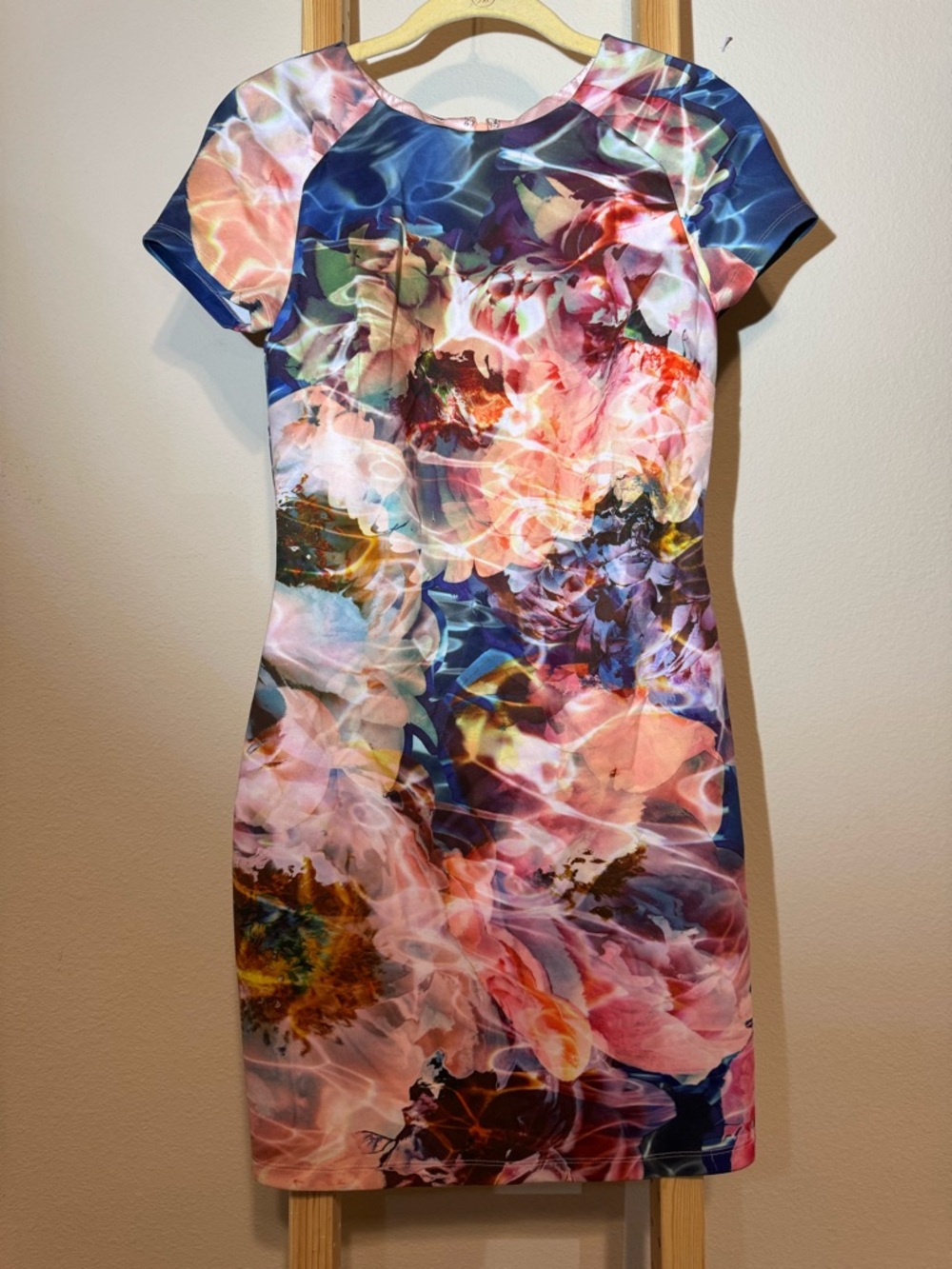 VTG Bebe Floral Abstract Cap-Sleeve Bodycon Dress - Pink Multi